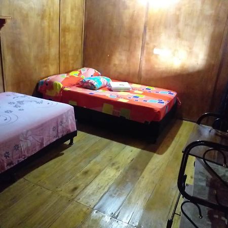 Hostal Y Cabanas Los Juanes 贾丁 外观 照片