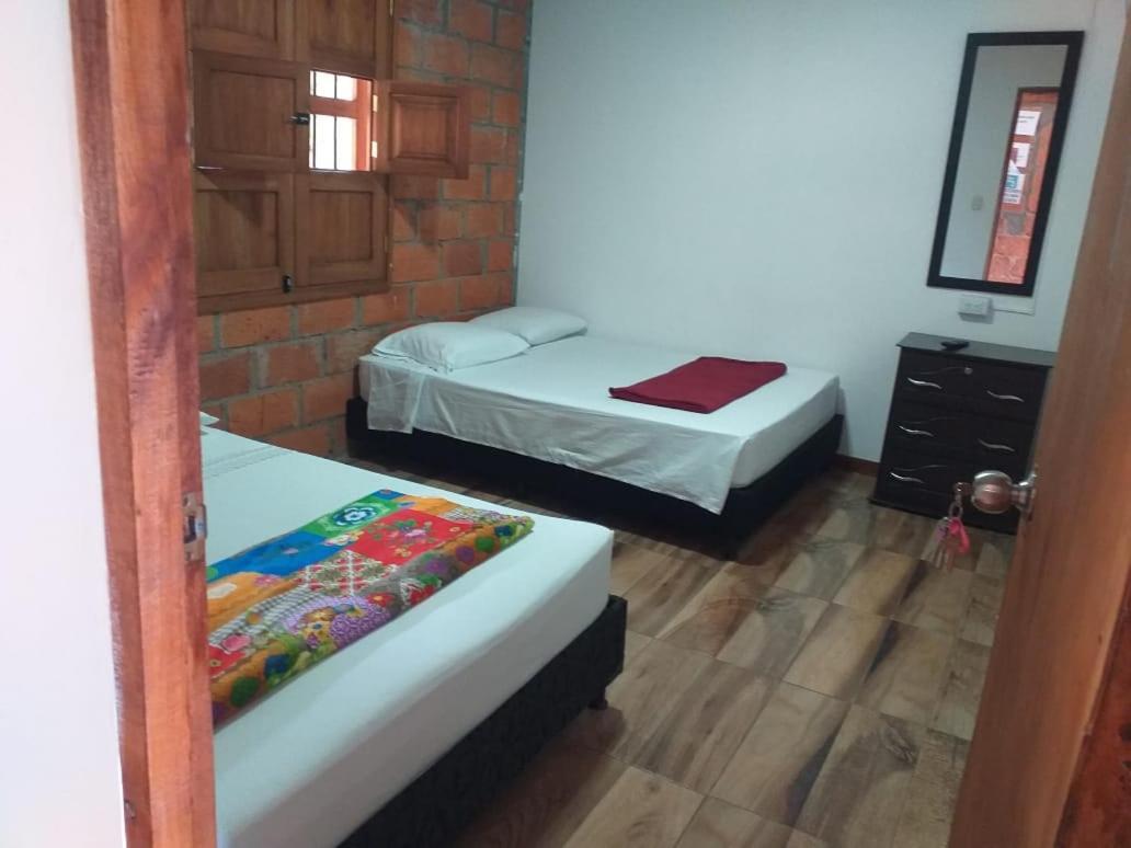 Hostal Y Cabanas Los Juanes 贾丁 外观 照片